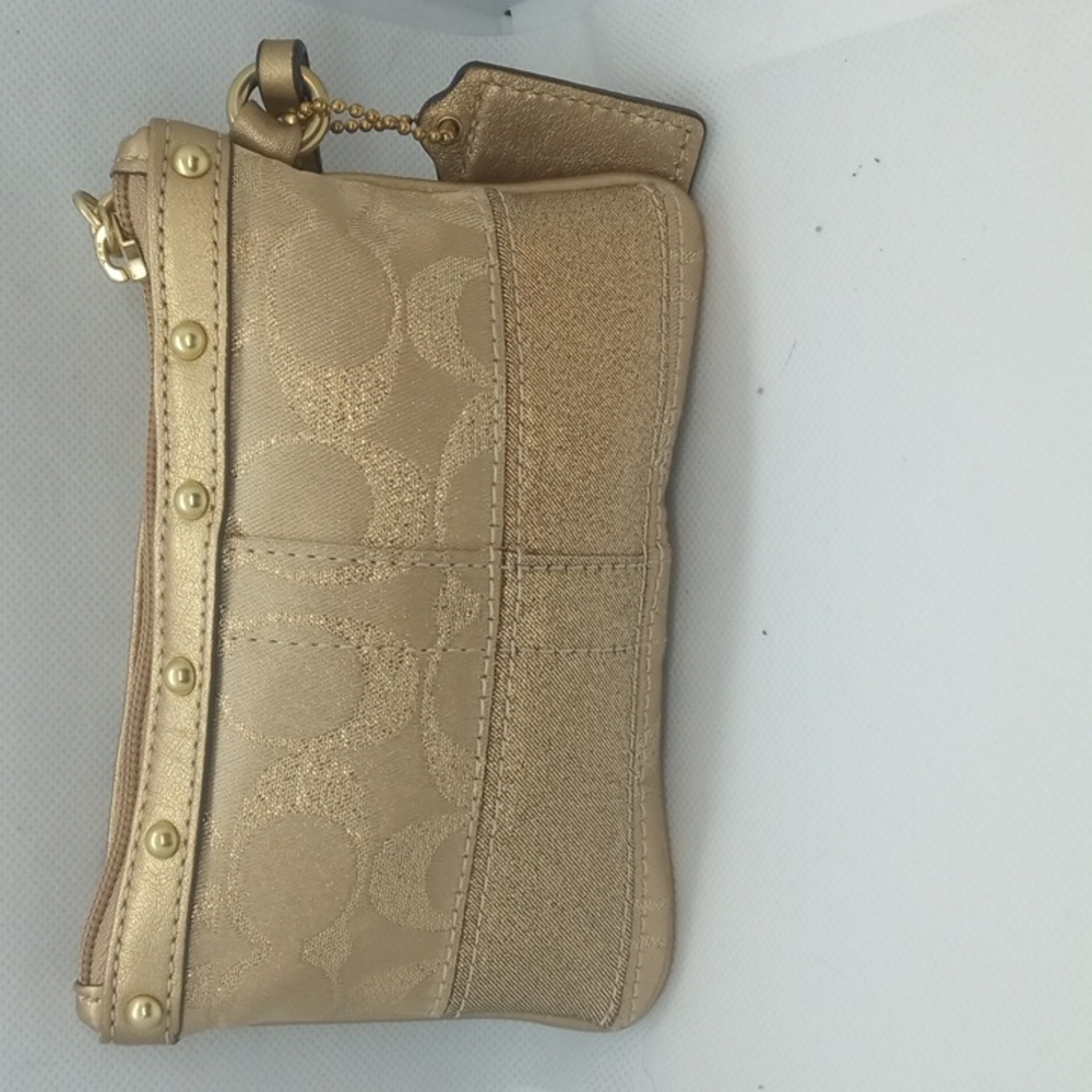 COACH SIGNATURE STUD WRISTLET - Picture 5 of 10